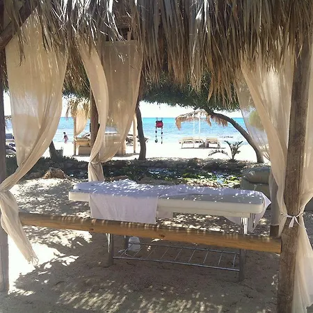 Hotel Thalassines Liopetri
